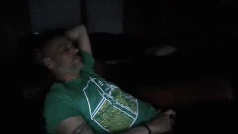 Muffdiver online show from March 31, 2026, 2:24 am