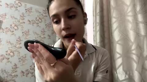 Tia online show from February 3, 2026, 6:40 am