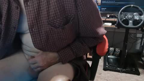 mulldoon1950 online show from December 16, 2025, 11:26 am