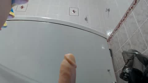 Mullty online show from January 3, 2025, 2:43 am