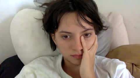   online show from January 7, 2025, 1:57 pm