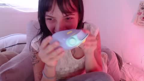 Snapshot of munchi_ chatting on April 22, 2026, 8:32 pm online show from April 22, 2026, 8:32 pm