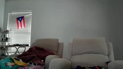 Snapshot of munchies420 chatting on June 1, 2026, 4:09 pm Bearded online show from June 1, 2026, 4:09 pm