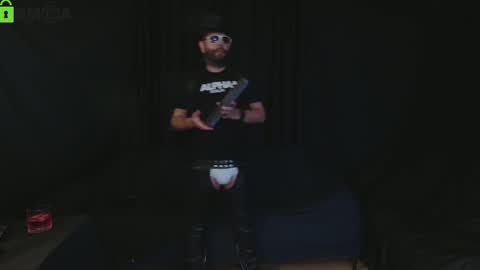 MasterBros online show from November 1, 2025, 10:12 pm