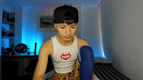 Snapshot of murielkarmesi chatting on January 5, 2025, 3:45 pm murielkarmesi online show from January 5, 2025, 3:45 pm