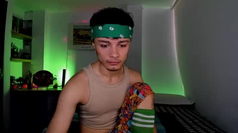 Snapshot of murielkarmesi chatting on January 6, 2025, 3:29 pm murielkarmesi online show from January 6, 2025, 3:29 pm