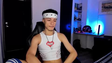 Snapshot of murielkarmesi chatting on January 10, 2025, 2:23 pm murielkarmesi online show from January 10, 2025, 2:23 pm