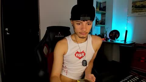 Snapshot of murielkarmesi chatting on January 17, 2025, 1:56 pm murielkarmesi online show from January 17, 2025, 1:56 pm