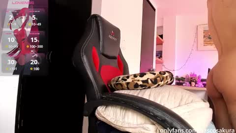 Snapshot of murielkarmesi chatting on March 8, 2025, 6:16 pm murielkarmesi online show from March 8, 2025, 6:16 pm