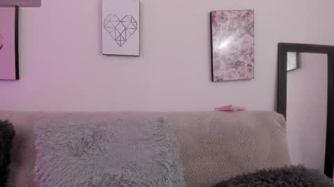 muriell_69 online show from September 16, 2025, 6:31 pm