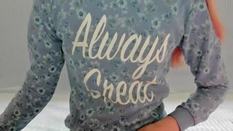 Snapshot of murrrmuah chatting on September 15, 2025, 7:58 pm murrrmuah online show from September 15, 2025, 7:58 pm