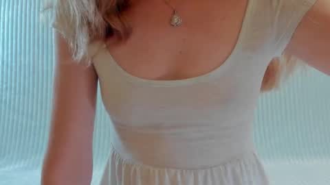 Snapshot of murrrmuah chatting on October 19, 2025, 5:13 pm murrrmuah online show from October 19, 2025, 5:13 pm