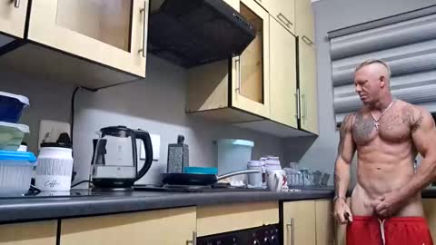 Snapshot of muscledaddy69s chatting on March 26, 2026, 2:06 am muscledaddy69s online show from March 26, 2026, 2:06 am