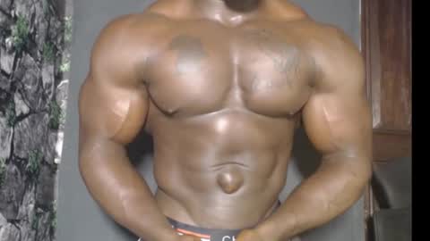 Snapshot of musclegodsammy23 chatting on December 28, 2024, 3:04 pm musclegod23 online show from December 28, 2024, 3:04 pm