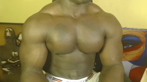 Snapshot of musclegodsammy23 chatting on March 6, 2025, 3:13 pm musclegod23 online show from March 6, 2025, 3:13 pm