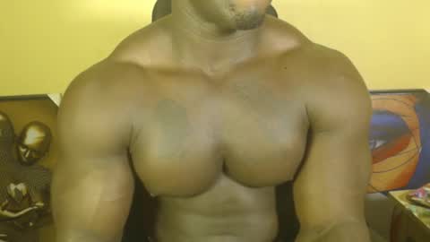 Snapshot of musclegodsammy23 chatting on March 7, 2025, 11:49 pm musclegod23 online show from March 7, 2025, 11:49 pm