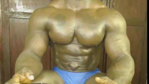 Snapshot of musclegodsammy23 chatting on October 29, 2025, 2:58 am musclegod23 online show from October 29, 2025, 2:58 am