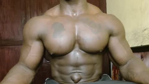 musclegod23 online show from March 3, 2026, 2:12 pm