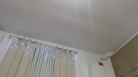 Snapshot of musclesqueen chatting on February 14, 2025, 7:33 pm MusclesQueen online show from February 14, 2025, 7:33 pm