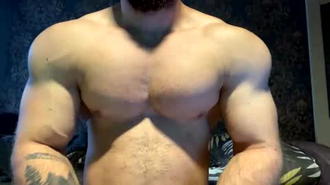 muscularjuggler online show from September 19, 2025, 2:13 am