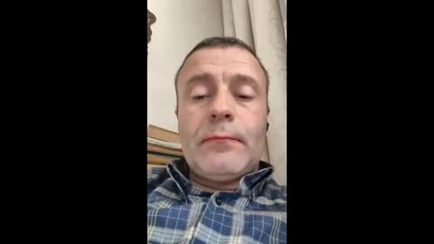 handsome sexy muscular man online show from May 31, 2026, 2:02 pm