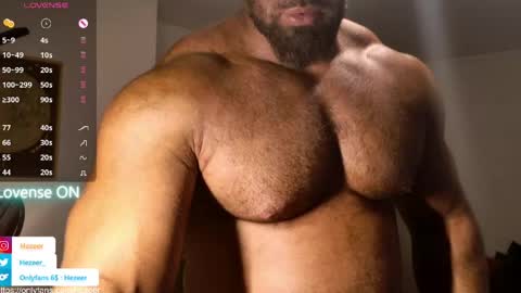 Snapshot of musculusx chatting on April 30, 2026, 8:57 pm Musculus online show from April 30, 2026, 8:57 pm