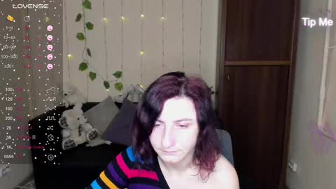 Snapshot of muse_kitty_jenia chatting on January 24, 2025, 2:18 am Jenya online show from January 24, 2025, 2:18 am