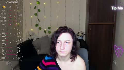 Snapshot of muse_kitty_jenia chatting on January 25, 2025, 5:18 am Jenya online show from January 25, 2025, 5:18 am