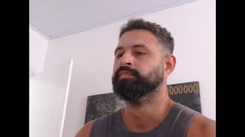 Snapshot of musosc chatting on February 16, 2025, 3:59 pm musosc online show from February 16, 2025, 3:59 pm