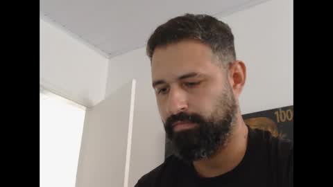 Snapshot of musosc chatting on March 12, 2025, 7:28 pm musosc online show from March 12, 2025, 7:28 pm