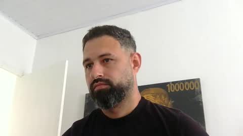 Snapshot of musosc chatting on December 1, 2025, 6:02 pm musosc online show from December 1, 2025, 6:02 pm