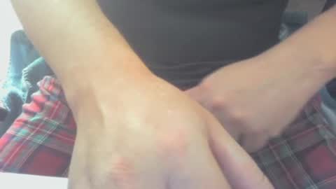 Snapshot of muzicdaddy4200 chatting on September 17, 2025, 6:26 am SubDaddy420 online show from September 17, 2025, 6:26 am