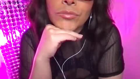 Mya Blush online show from April 5, 2026, 6:21 am