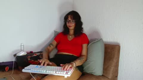 myamillor online show from March 6, 2026, 8:27 pm