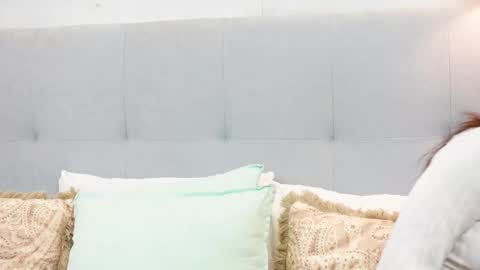 MyaMuse online show from October 14, 2025, 5:52 am