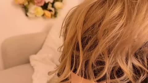 Mya-be Yours P online show from February 4, 2025, 1:56 am