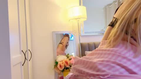 Mya-be Yours P online show from March 2, 2025, 12:31 am