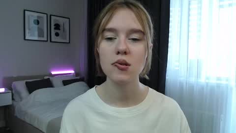 Lana online show from May 21, 2026, 11:06 am