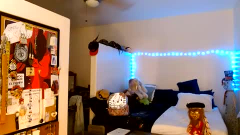 LA MARIPOSA DE MARICOPA online show from October 7, 2025, 6:21 am