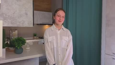 Natali online show from April 25, 2026, 6:16 pm