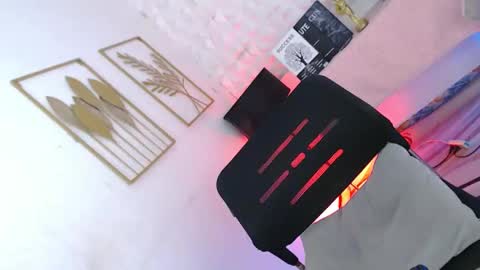 mydestiny_vinax online show from May 12, 2026, 1:58 am