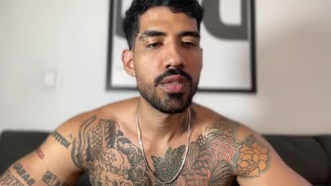 Myke esthetic online show from January 4, 2025, 10:55 pm