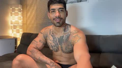 Myke esthetic online show from March 3, 2026, 1:12 am