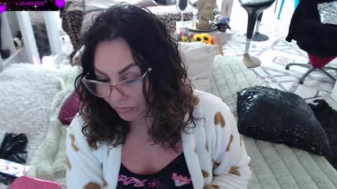 Myrna Sessions online show from March 10, 2026, 5:29 pm