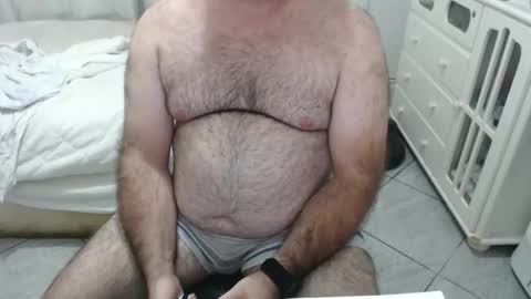 mysterbearmg online show from November 15, 2025, 1:47 am