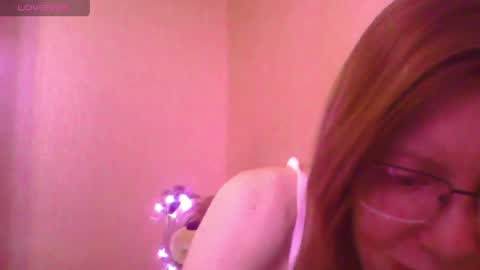 mysterious_blondy online show from April 8, 2026, 8:14 am