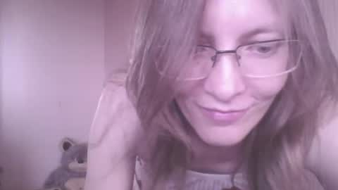 mysterious_blondy online show from July 14, 2026, 2:05 am