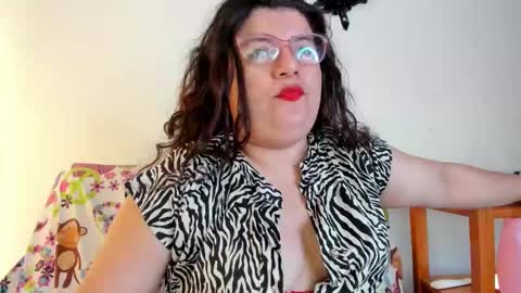 mystery_psique online show from November 12, 2025, 7:03 pm