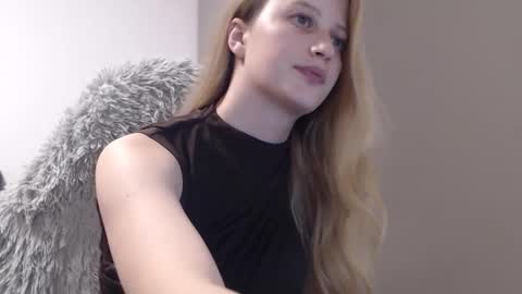 Mystery Girl online show from March 31, 2026, 7:03 pm