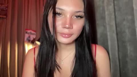 UR GIRL NEXTDOOR online show from March 18, 2026, 3:26 pm